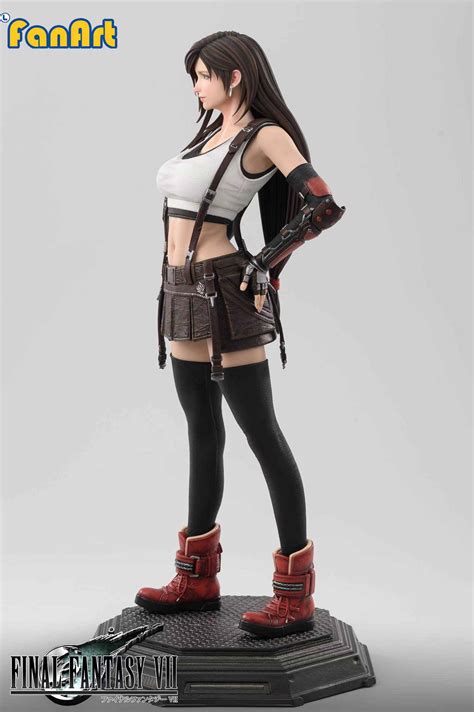 Videos Tagged with tifa lockhart (final fantasy)